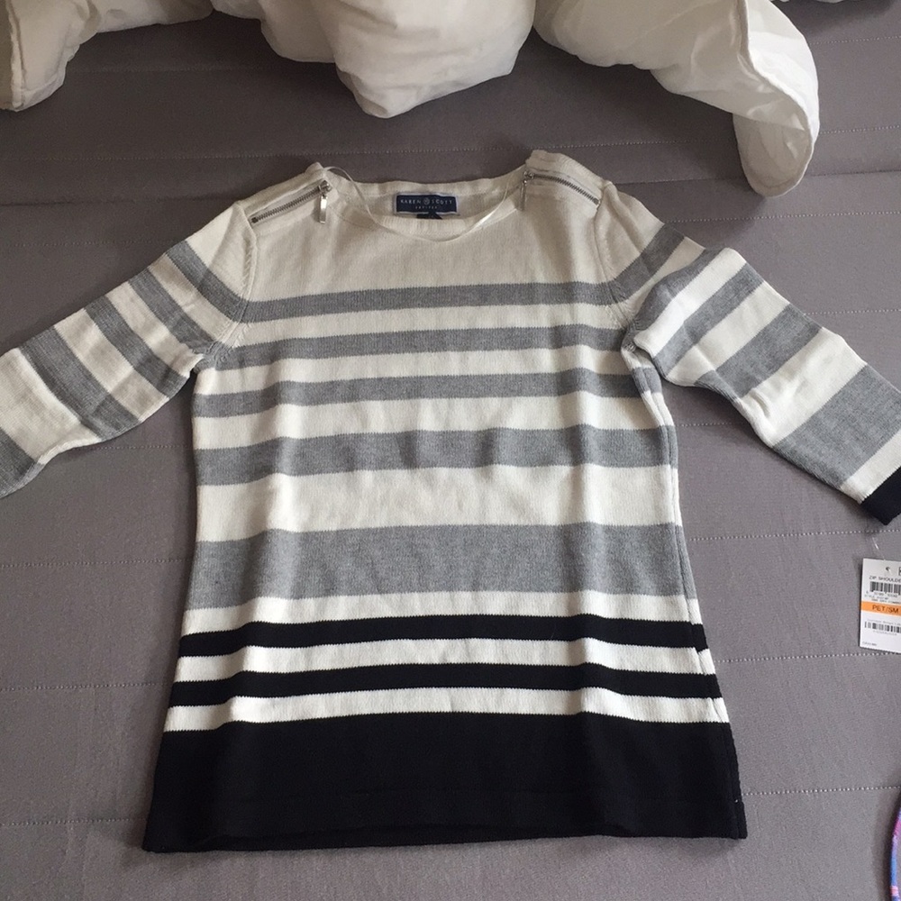 Stripped sweater size petite small 100% cotton